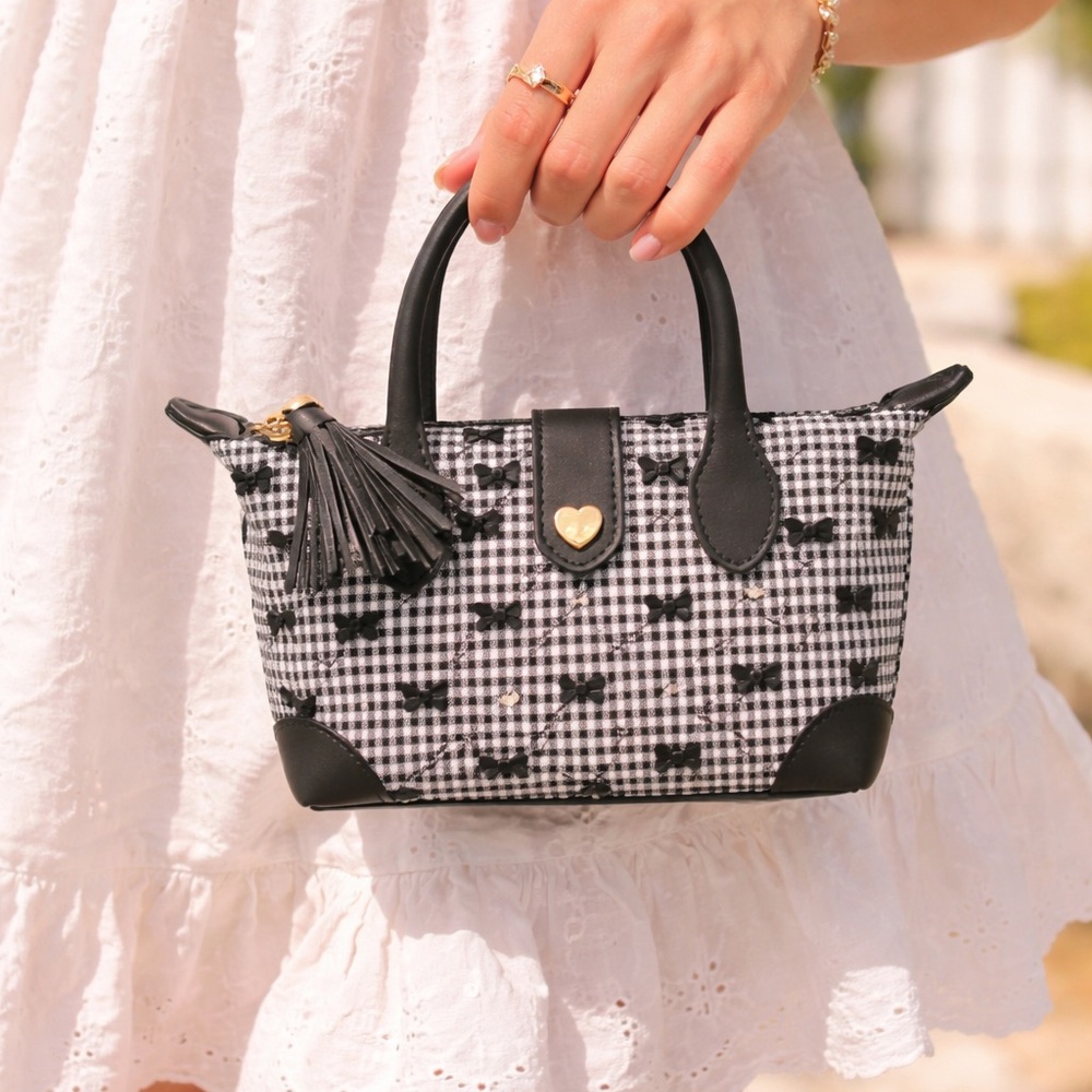 NWT‎ Stoney Clover Lane Pouchette Black & White Bow Houndstooth Crossbody Bag